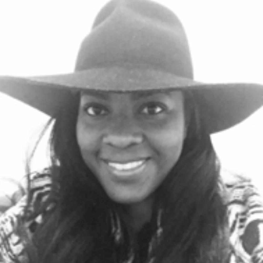 Meet your Posher, Latoya